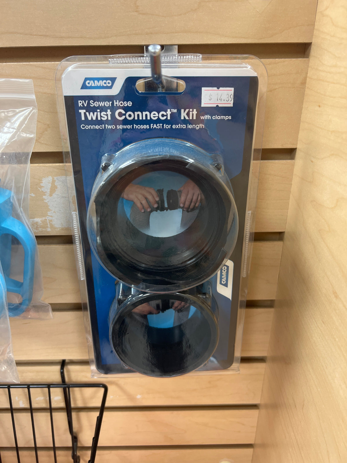 Camco RV Sewer Hose Twist Connect Kit
