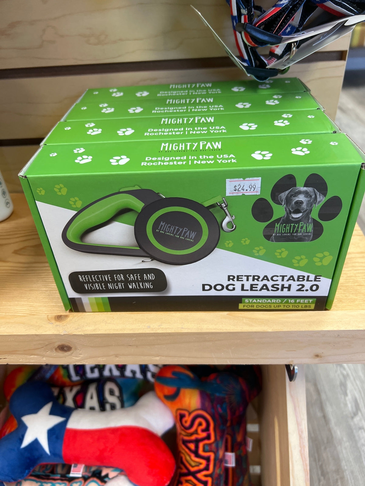 Mighty Paw Retractable Dog Leash